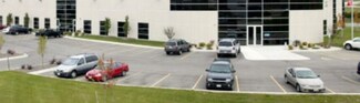 Plus de détails pour 1100 Cottonwood Ave, Hartland, WI - Industriel/Logistique à vendre