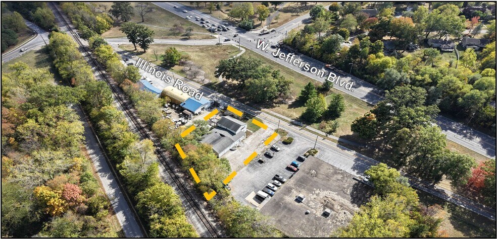 3210 Illinois Rd, Fort Wayne, IN à vendre - Photo de l’immeuble – Image 2 sur 4