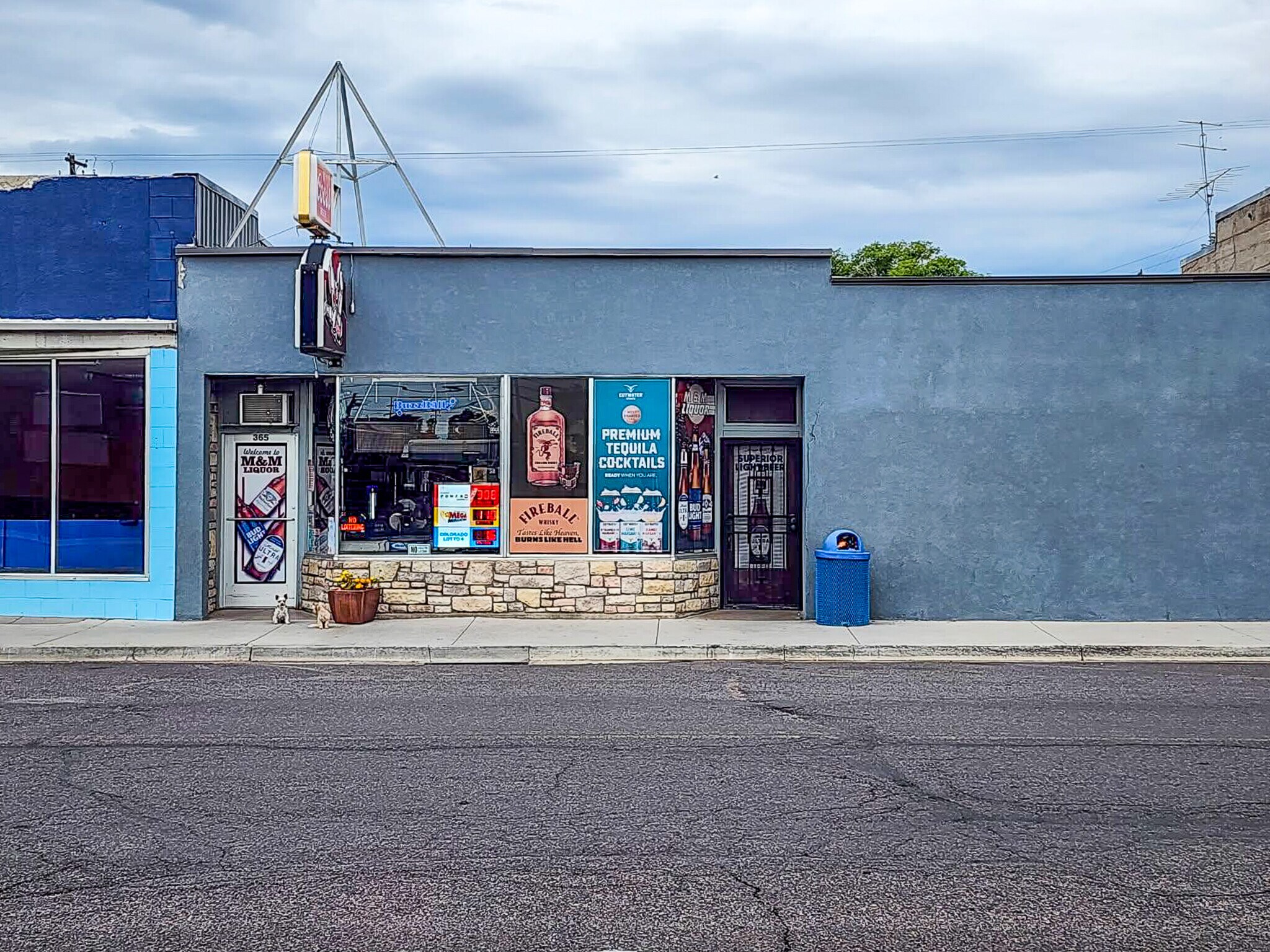 365 Worth st, Center, CO à vendre Photo principale– Image 1 sur 27