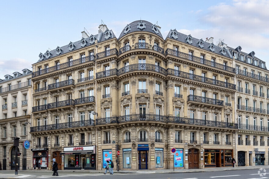61 Rue De L'Arcade, Paris à louer - Photo principale – Image 1 sur 7