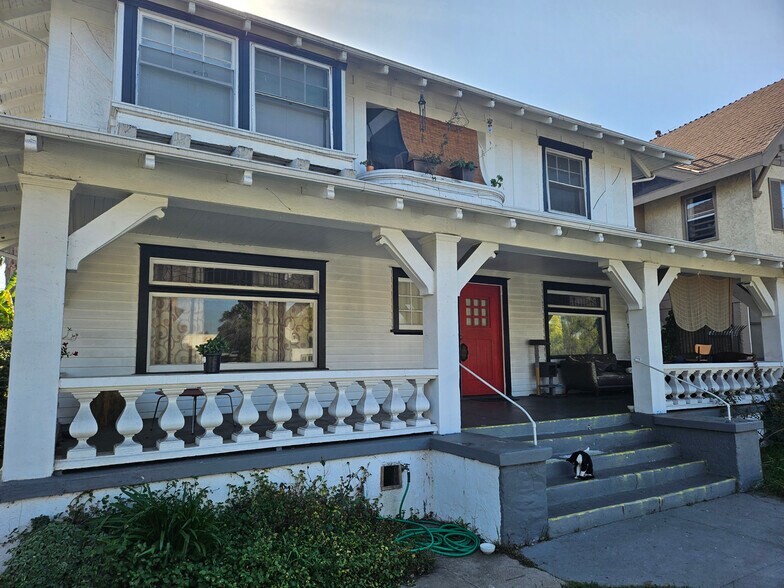 1324 S Westlake Ave, Los Angeles, CA à vendre - Photo de l’immeuble – Image 2 sur 23