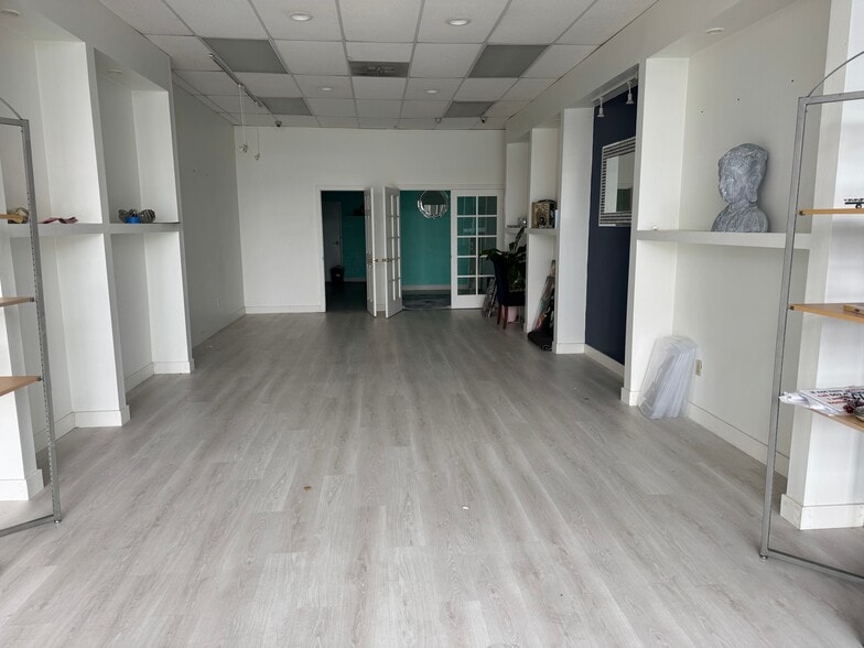12220 South St, Artesia, CA à louer - Photo de l’immeuble – Image 2 sur 15