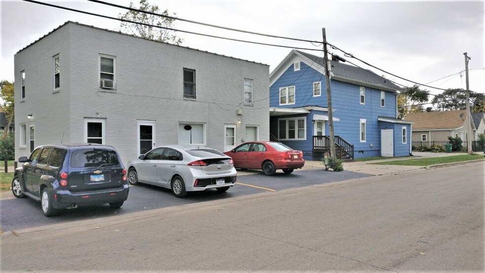 301 S Ottawa St, Joliet, IL à louer - Photo principale – Image 1 sur 25
