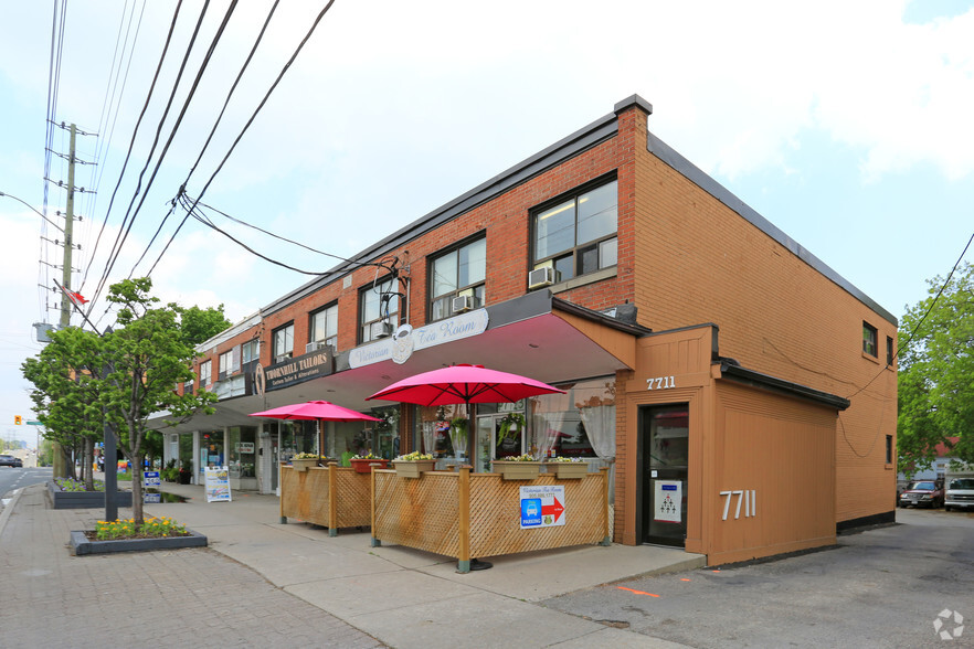 7711-7717 Yonge St, Markham, ON à louer - Photo principale – Image 1 sur 3
