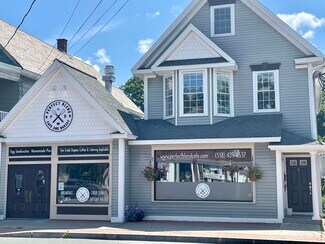 Plus de détails pour 376 Delaware Ave, Delmar, NY - Local commercial à vendre