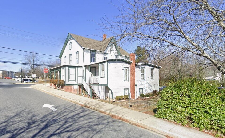 19401 Walter Johnson Rd, Germantown, MD à vendre - Photo de l’immeuble – Image 3 sur 9