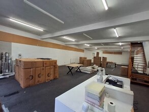 2a Lurke St, Bedford à louer Photo intérieure– Image 1 sur 6