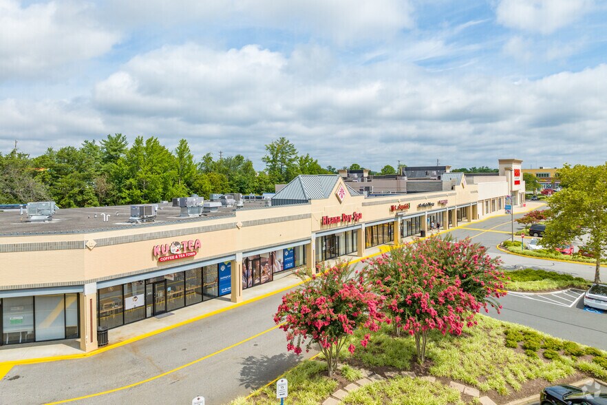 14497-14560 Potomac Mills Rd, Woodbridge, VA à louer - Photo de l’immeuble – Image 2 sur 4