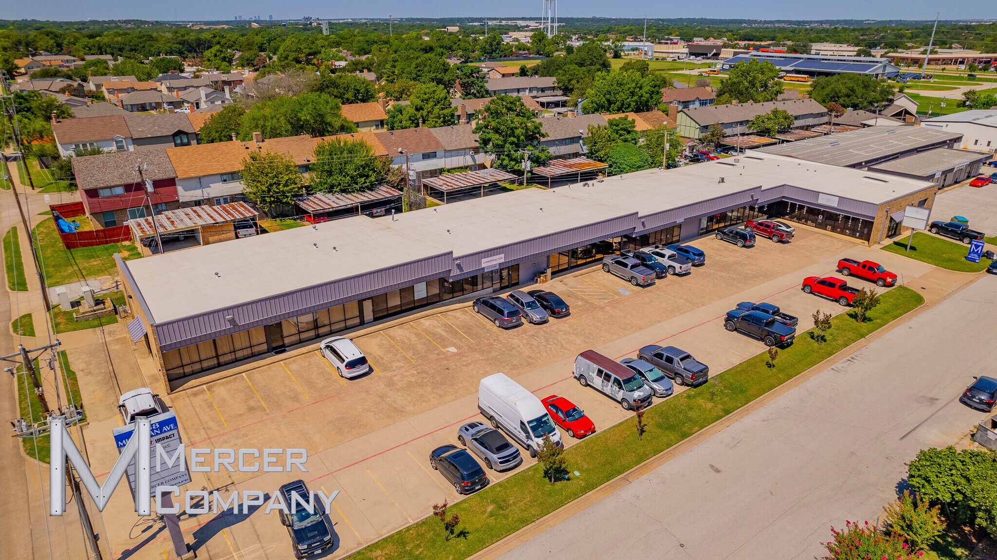 2238 Michigan Ave, Arlington, TX à louer Photo de l’immeuble– Image 1 sur 8