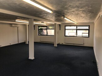 Plus de détails pour Reading Rd, Reading - Bureau à louer