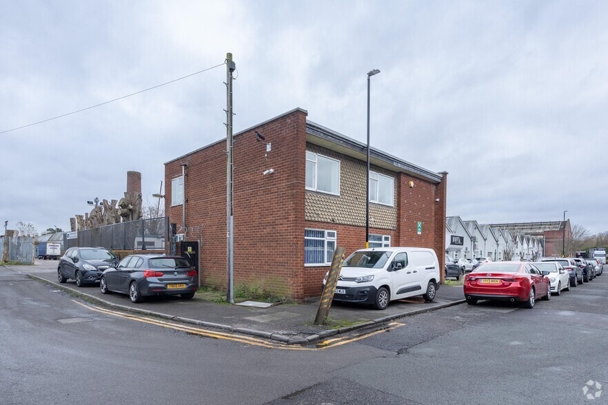 Holdford Rd, Birmingham à louer - Photo principale – Image 1 sur 4