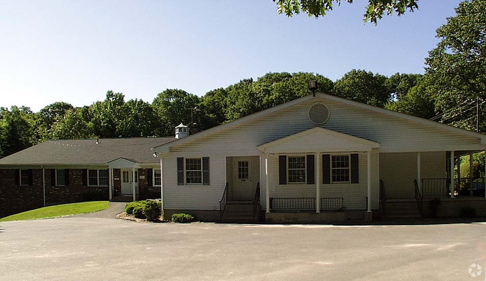 172 Mount Pleasant Rd, Newtown, CT à louer - Autre – Image 2 sur 8