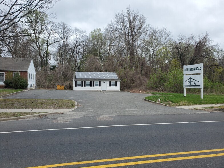 10 Trenton Rd, Browns Mills, NJ à vendre - Photo de l’immeuble – Image 3 sur 3