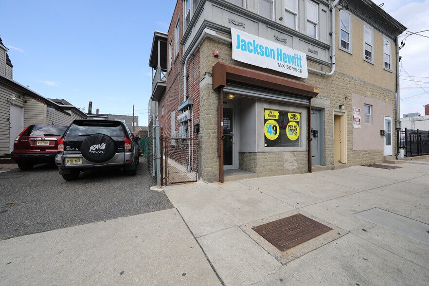2709 Westfield Ave, Camden, NJ à vendre - Photo principale – Image 1 sur 28