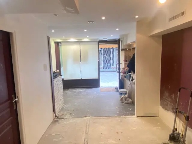 38 Rue Des Bourets, Suresnes à louer - Photo de l’immeuble – Image 3 sur 6