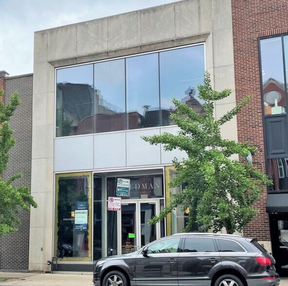 1131 W Armitage Ave, Chicago, IL à vendre - Photo de l’immeuble – Image 1 sur 15