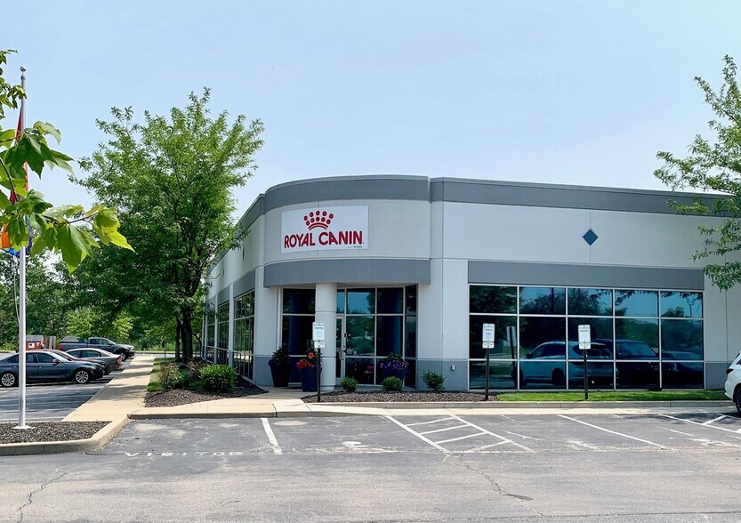 500 Fountain Lakes Blvd, Saint Charles, MO à vendre - Photo de l’immeuble – Image 2 sur 17
