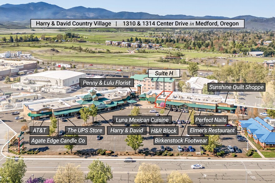 1310 Center Dr, Medford, OR à louer - Photo principale – Image 1 sur 4