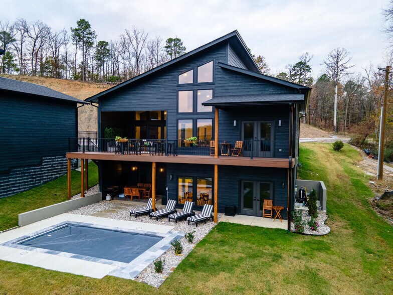 215 Wayward Winds Rd, Hot Springs National Park, AR à vendre - Photo de l’immeuble – Image 2 sur 72