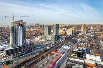 1245 Dupont St, Toronto, ON - Vue aérienne  vue de carte