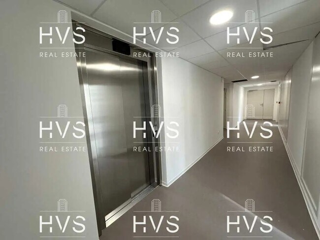 Plus de détails pour Bureau à vendre