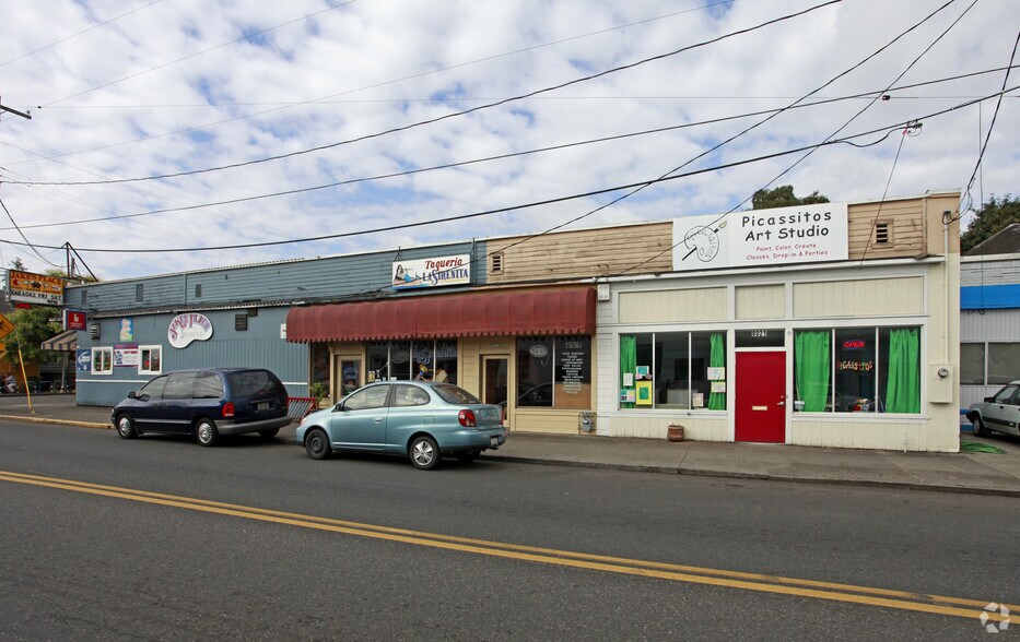 8021-8039 SE 17th Ave, Portland, OR à louer - Photo de l’immeuble – Image 2 sur 5