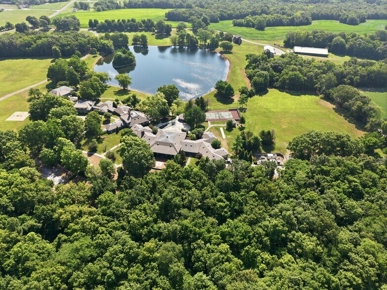 1461 Highway EE, Winfield, MO à vendre - Photo de l’immeuble – Image 3 sur 104