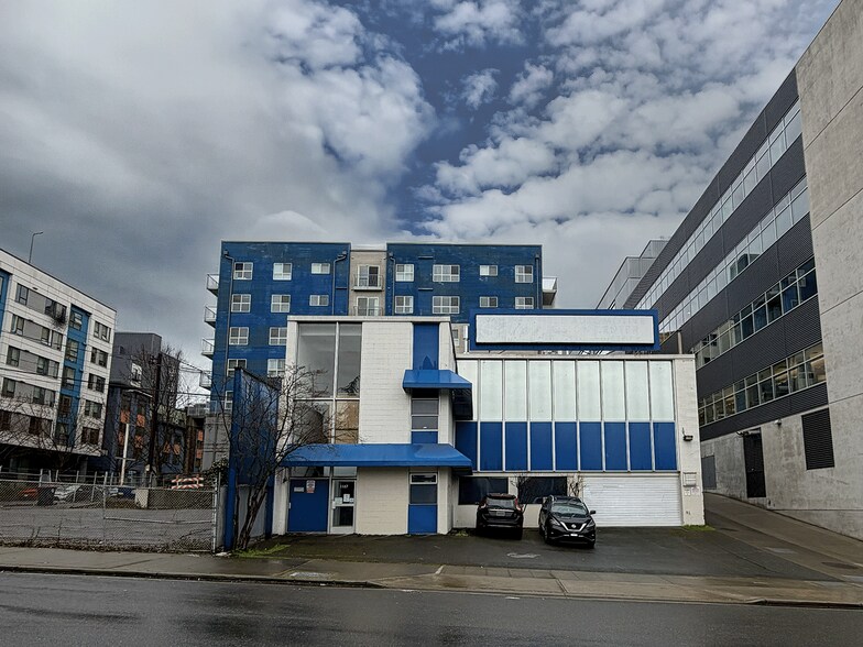 1167 Mercer St, Seattle, WA à louer - Photo principale – Image 1 sur 6
