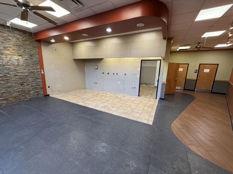 3172-3174 Mt Pleasant St NW, Washington, DC à louer - Photo de l’immeuble – Image 3 sur 6