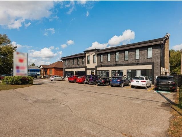 1108-1118 Blvd du Curé-Labelle, Blainville, QC à vendre - Photo de l’immeuble – Image 1 sur 2