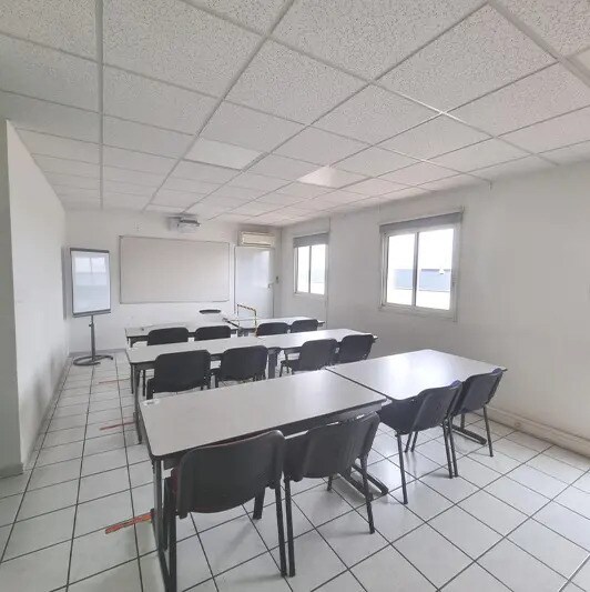 Bureau dans Perpignan à louer - Photo de l’immeuble – Image 3 sur 6