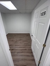 835 Louisa St, Lansing, MI à louer Photo intérieure– Image 1 sur 3