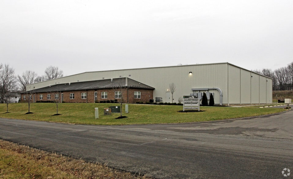 111 Arrowhead Dr, Slippery Rock, PA à vendre - Photo principale – Image 1 sur 4