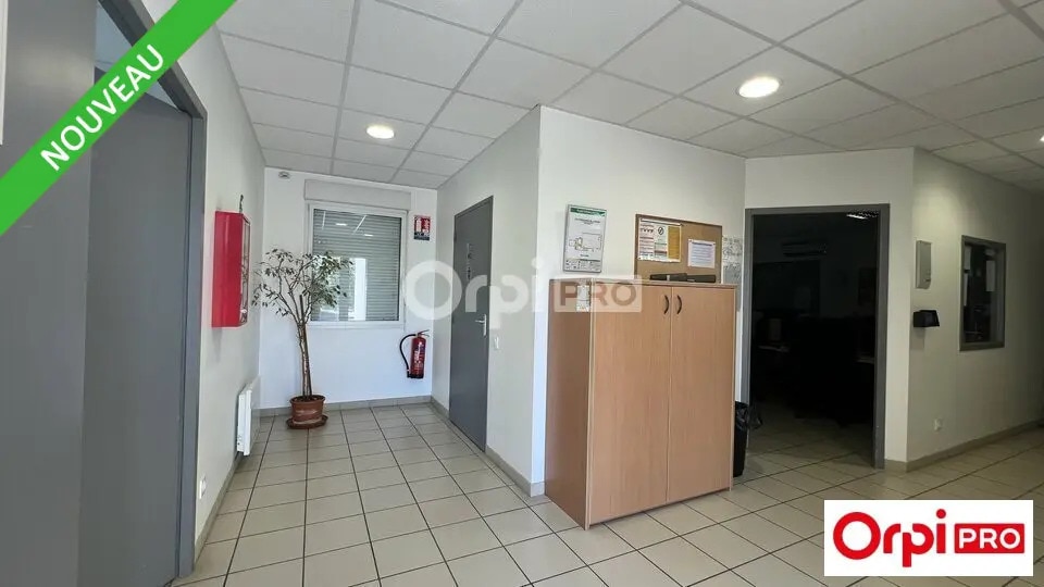 Local d'activités dans Valence à vendre - Photo de l’immeuble – Image 2 sur 8