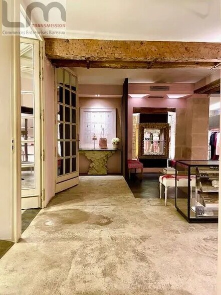 Local commercial dans Paris à louer - Photo intérieure – Image 2 sur 6