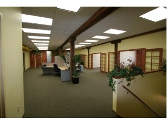 2020 E Washington Blvd, Fort Wayne, IN à louer - Hall d’entrée – Image 3 sur 14