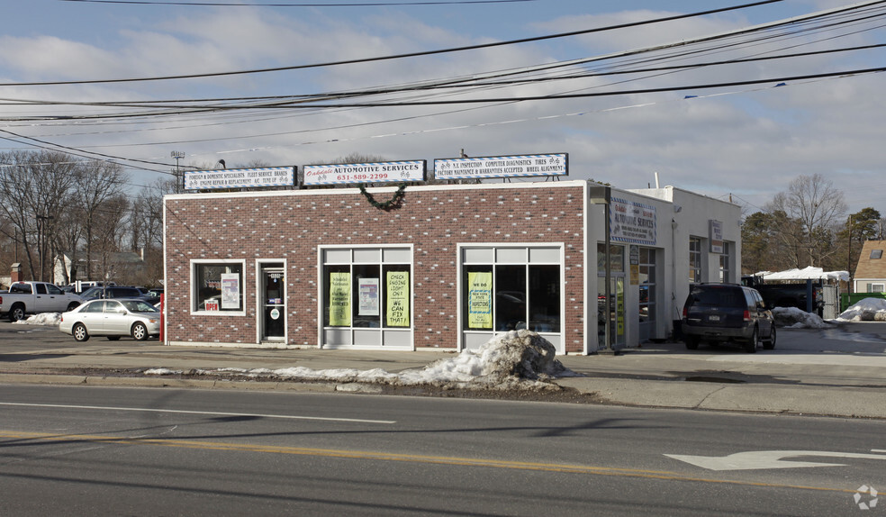 1535 Montauk Hwy, Oakdale, NY à louer - Photo de l’immeuble – Image 1 sur 7