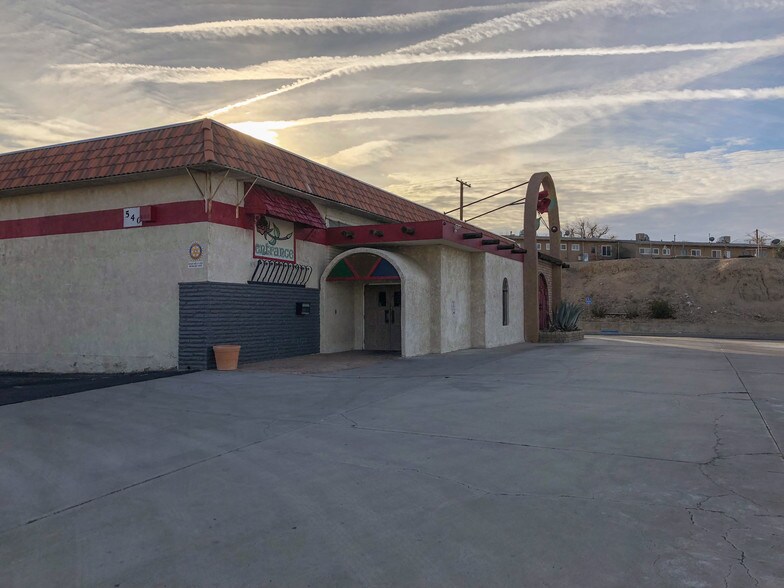 540 W Main St, Barstow, CA à vendre - Photo de l’immeuble – Image 3 sur 30