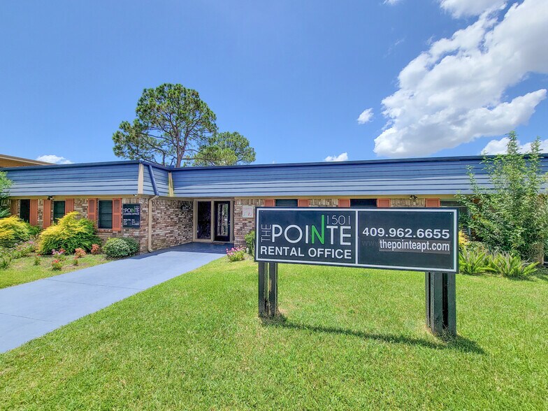 1501 Poole Ave, Port Arthur, TX à vendre - Photo de l’immeuble – Image 1 sur 34