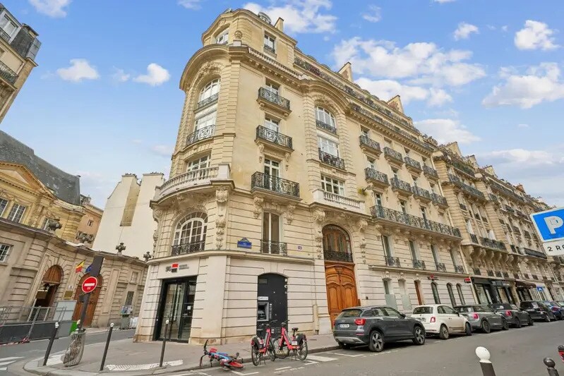 16 Rue Dupont Des Loges, Paris à louer Photo de l’immeuble– Image 1 sur 18