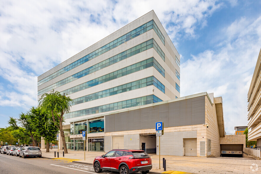 Bureau dans Plaça de la Pau, 1, Cornellà de Llobregat à louer - Photo de l’immeuble – Image 2 sur 2