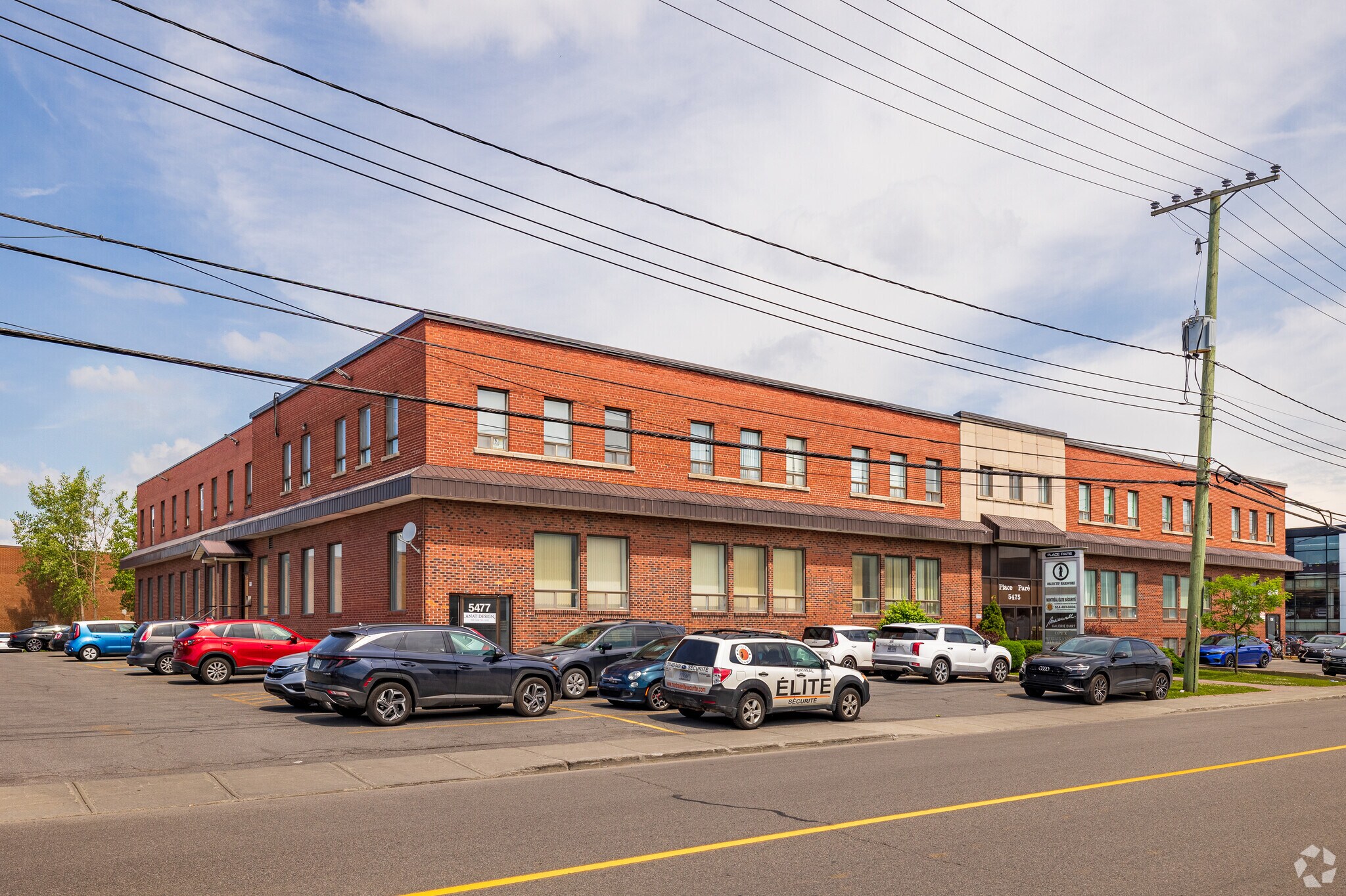5475 Rue Paré, Mont-Royal, QC à louer Photo de l’immeuble– Image 1 sur 6