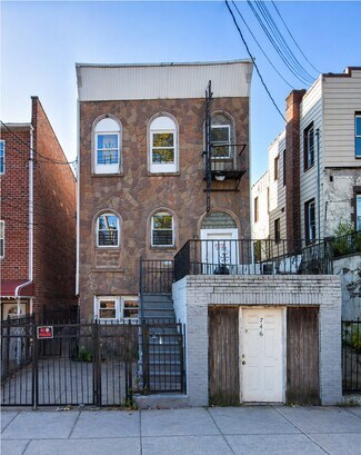 Plus de détails pour 746 E 215th St, Bronx, NY - Logement à vendre