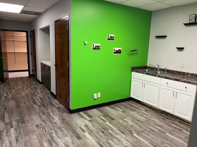 1770 The Exchange SE, Atlanta, GA à louer - Photo de l’immeuble – Image 3 sur 21