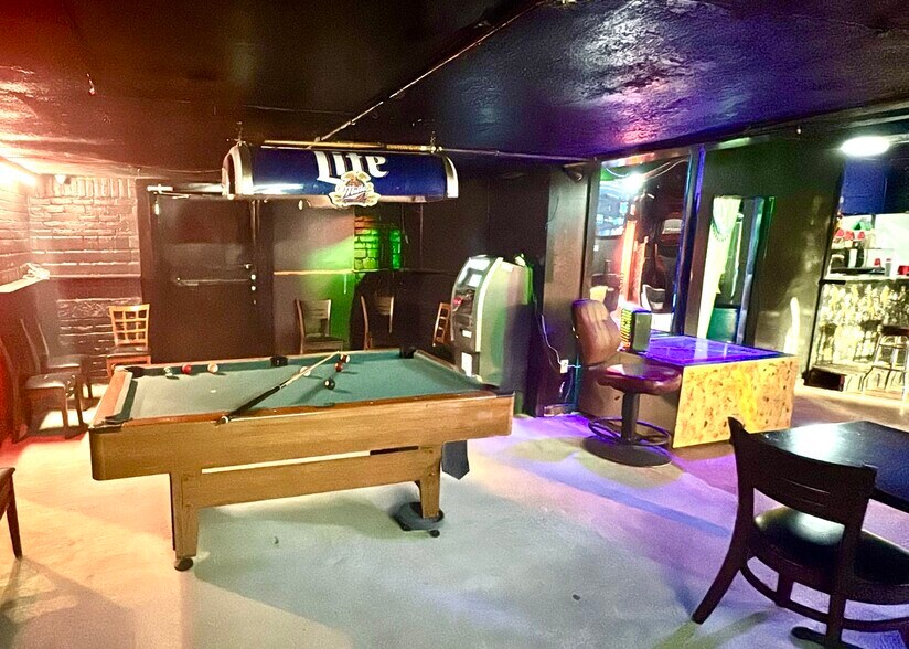 8031 Harrisburg Blvd, Houston, TX à vendre - Photo de l’immeuble – Image 2 sur 7