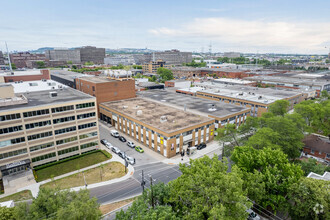 280 Rue Sauvé O, Montréal, QC - VUE AÉRIENNE  vue de carte