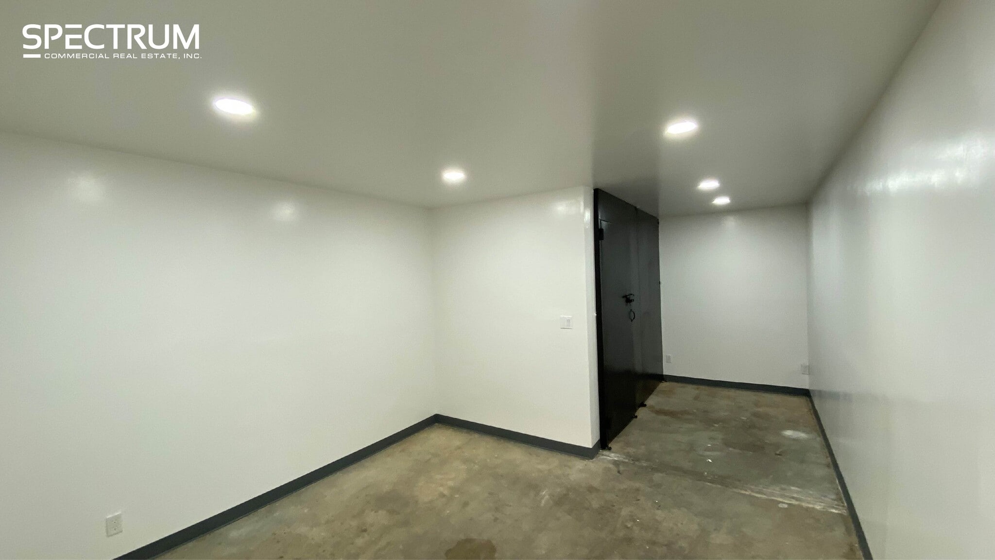 14538-14540 Keswick St, Van Nuys, CA à louer Photo intérieure– Image 1 sur 3