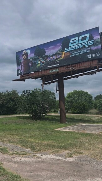 Plus de détails pour 436 N Sunset Strip St, Kenedy, TX - Terrain à vendre