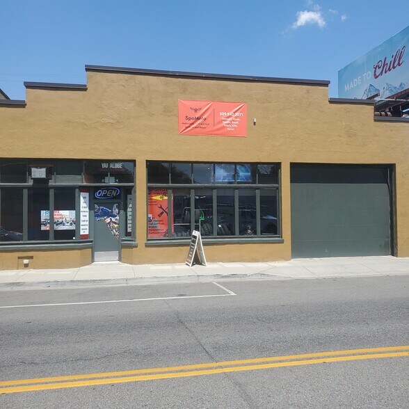 1517 E Sprague Ave, Spokane, WA à louer - Photo de l’immeuble – Image 2 sur 11