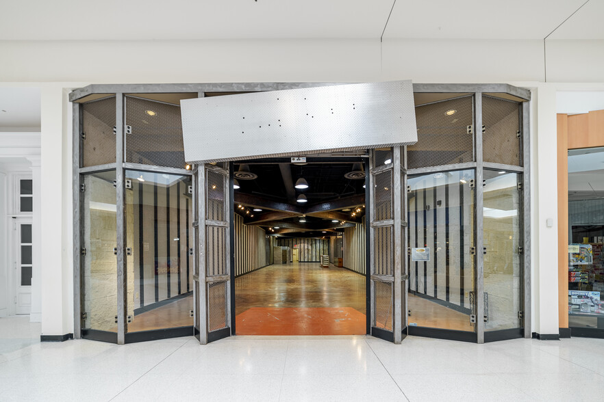 2209 Richland Mall, Mansfield, OH à louer - Photo de l’immeuble – Image 2 sur 57